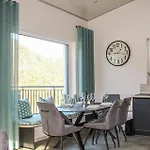 Luxurious In * Burgen (Mayen-Koblenz)