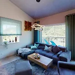 Daire Luxurious In *