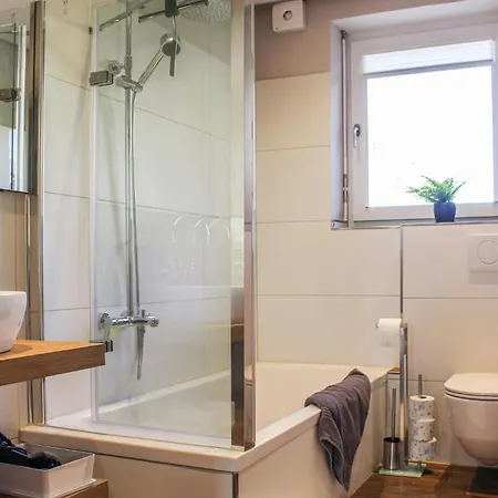 Lovely In With Wifi Бурген