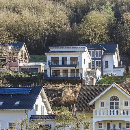Apartment Lovely In With Wifi Burgen (Mayen-Koblenz)